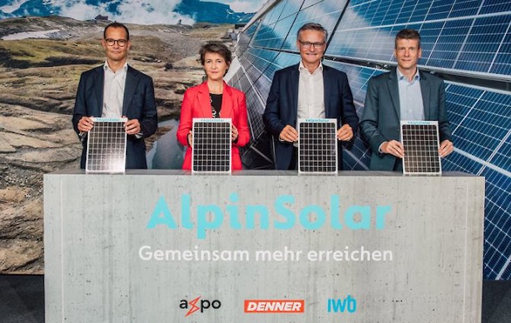 Grösste alpine Solaranlage der Schweiz produziert erstmals Strom